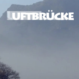 Mashup von Juliane Duda zu dem Buch von Friedrich Christian Delius: Selbstporträt mit Luftbrücke Mashup von Juliane Duda zu dem Buch von Friedrich Christian Delius: Selbstporträt mit Luftbrücke